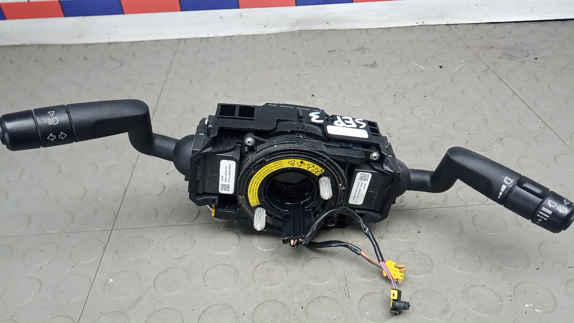 Переключатель поворотов и дворников (стрекоза) Land Rover Freelander 2