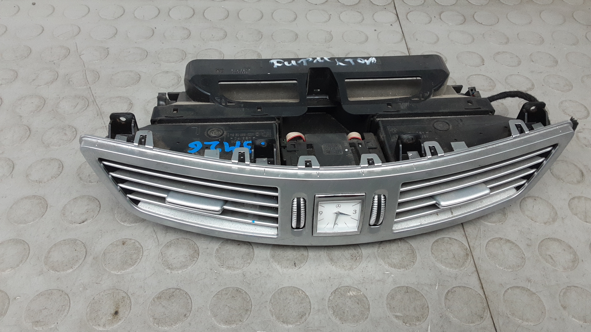 Дефлектор Mercedes-Benz S-Class W221