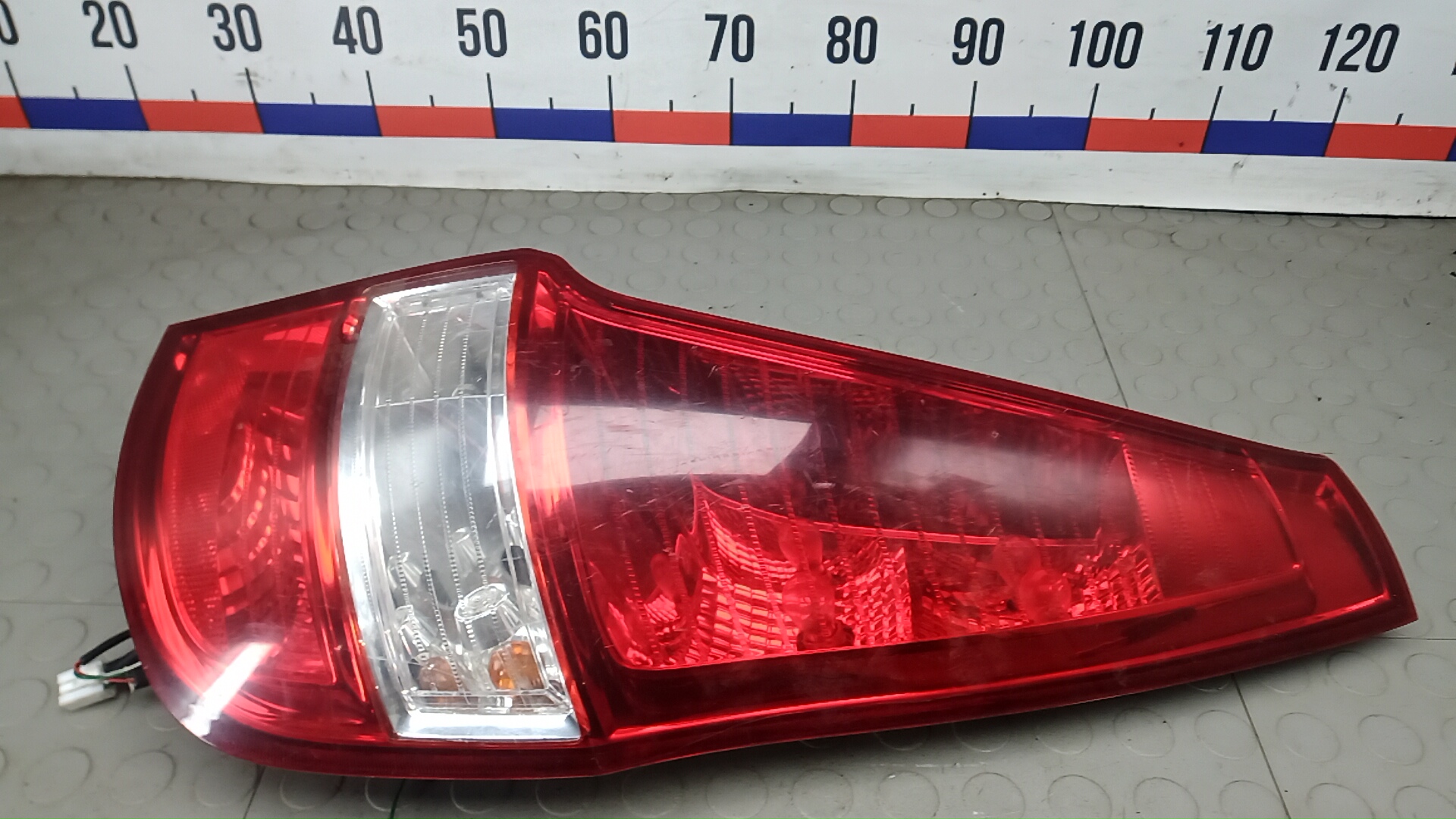 Фонарь задний правый Hyundai i30 FD