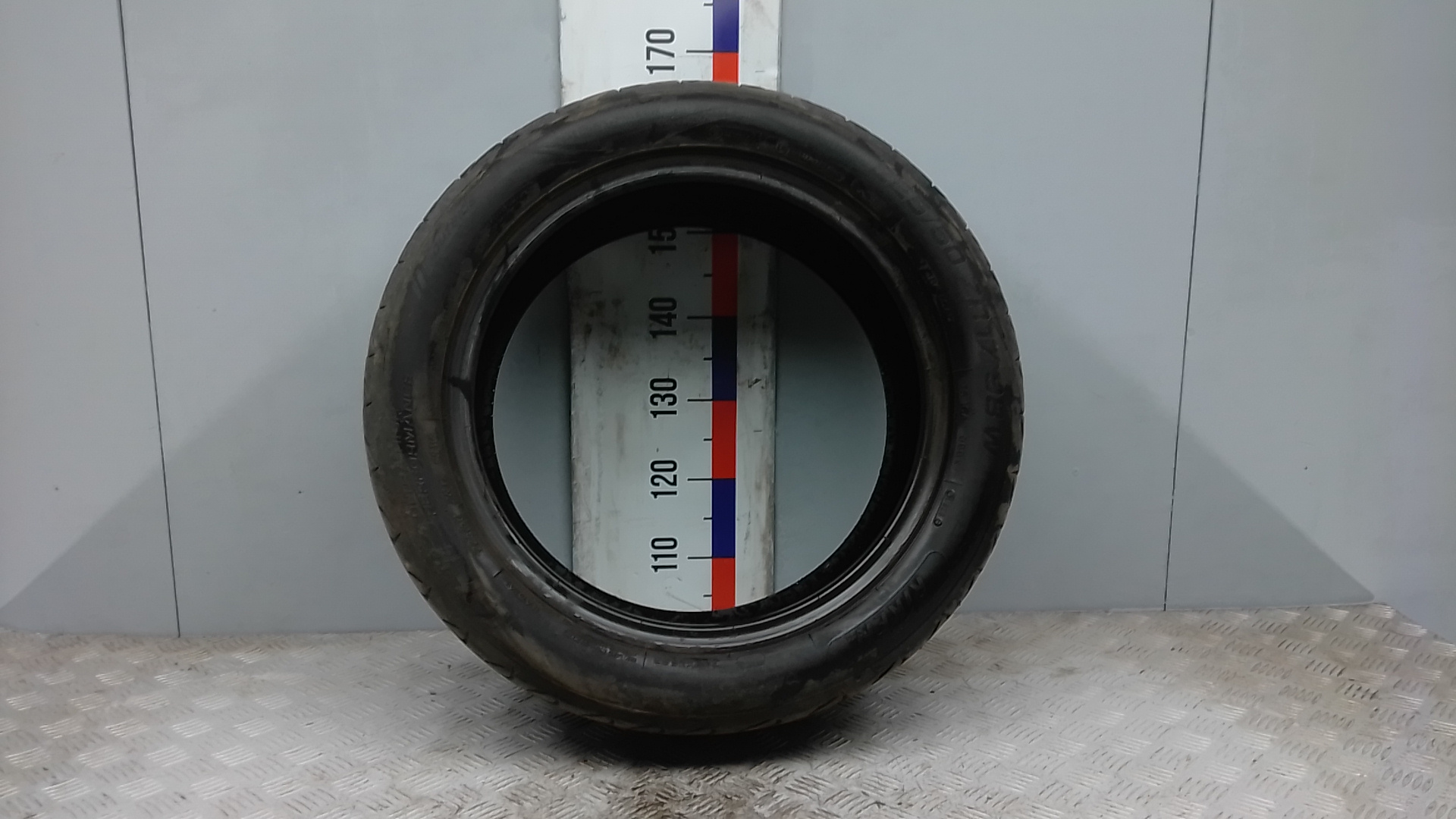 Шина Skoda Yeti 1