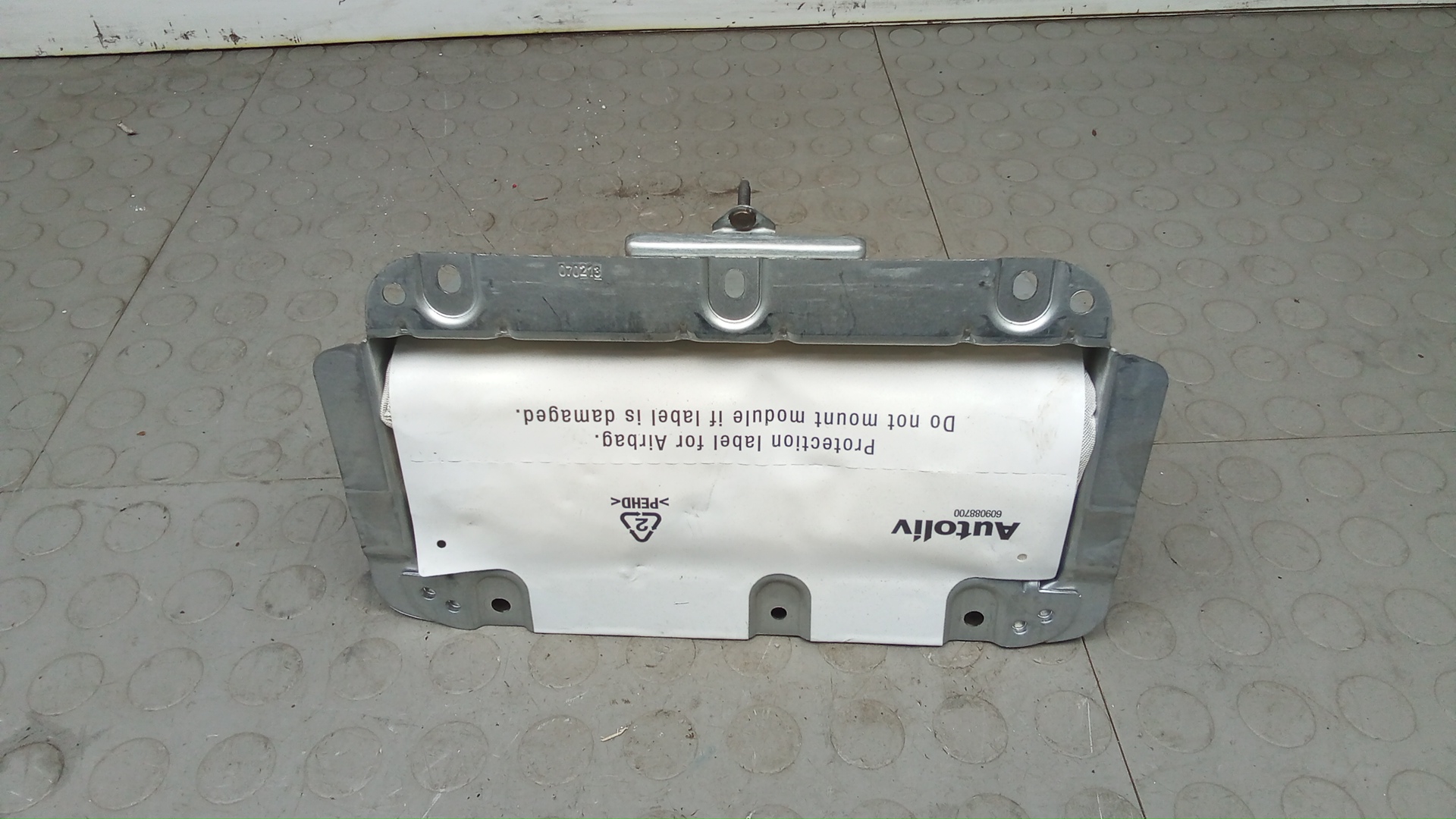 Подушка безопасности пассажира Land Rover Freelander 2