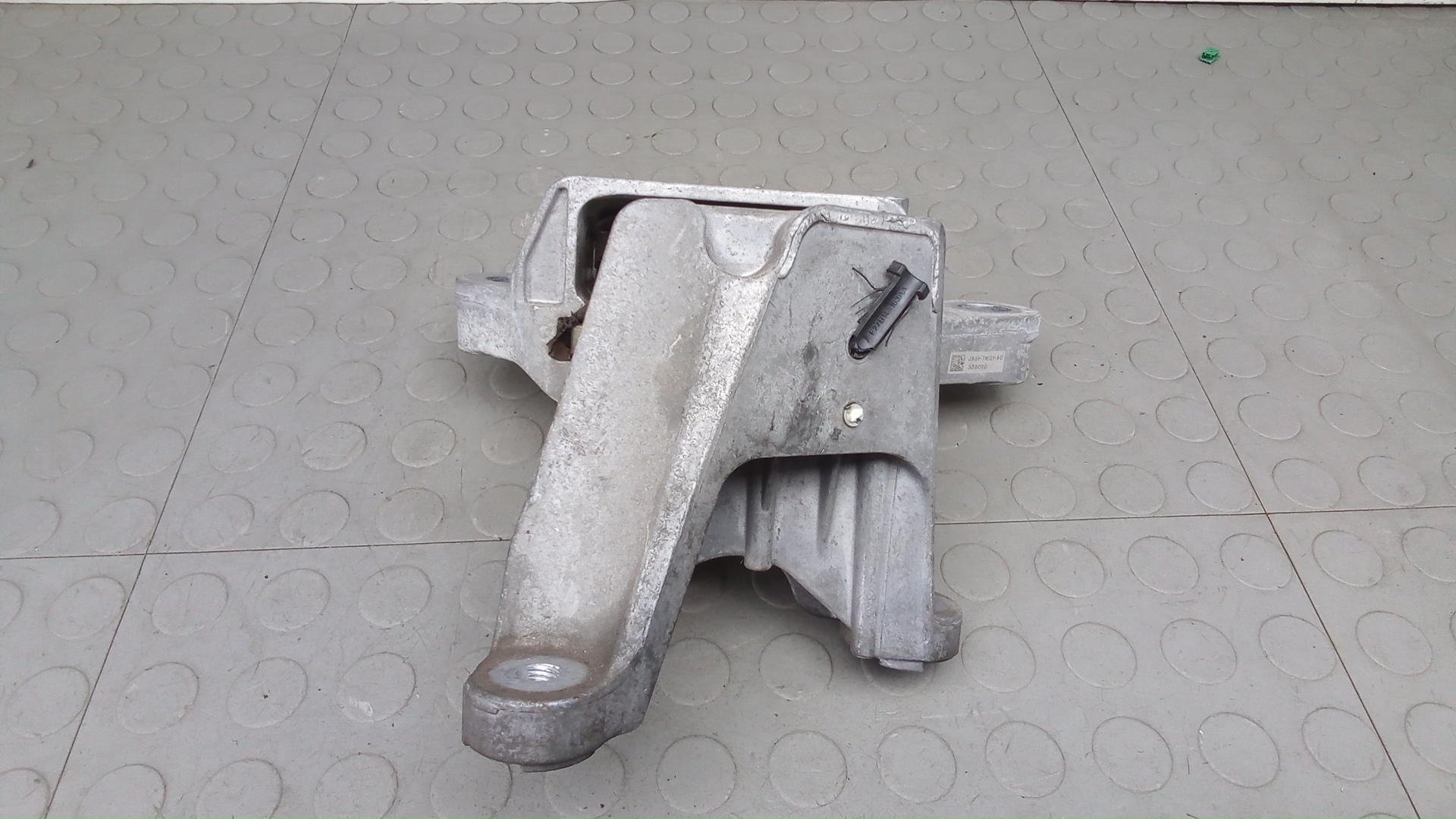 Подушка двигателя бензиновая Ford Focus