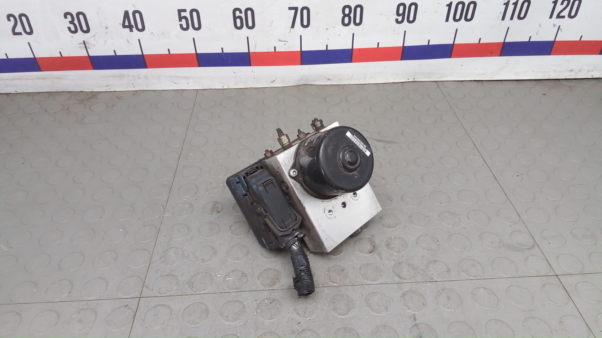 Блок ABS Nissan Pathfinder R51