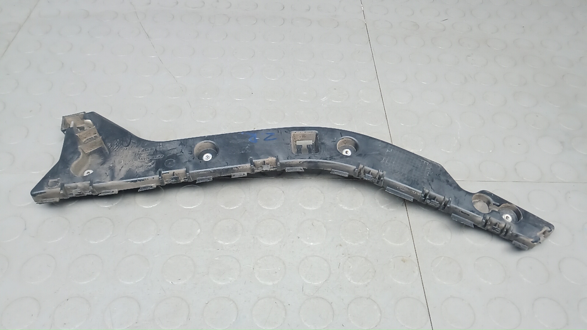 Крепление бампера заднее Ford Focus 4