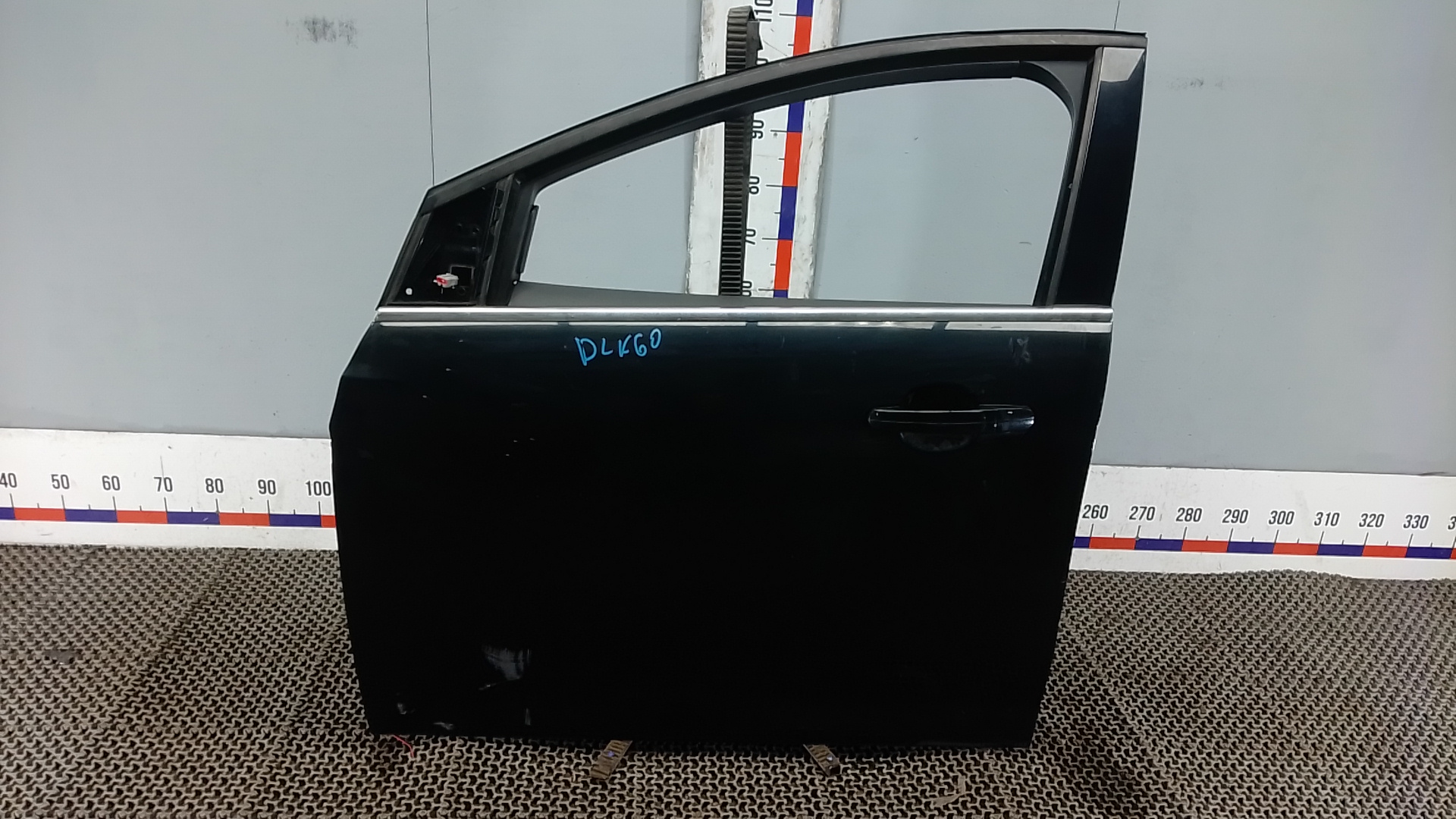 Дверь передняя левая Ford Focus 3