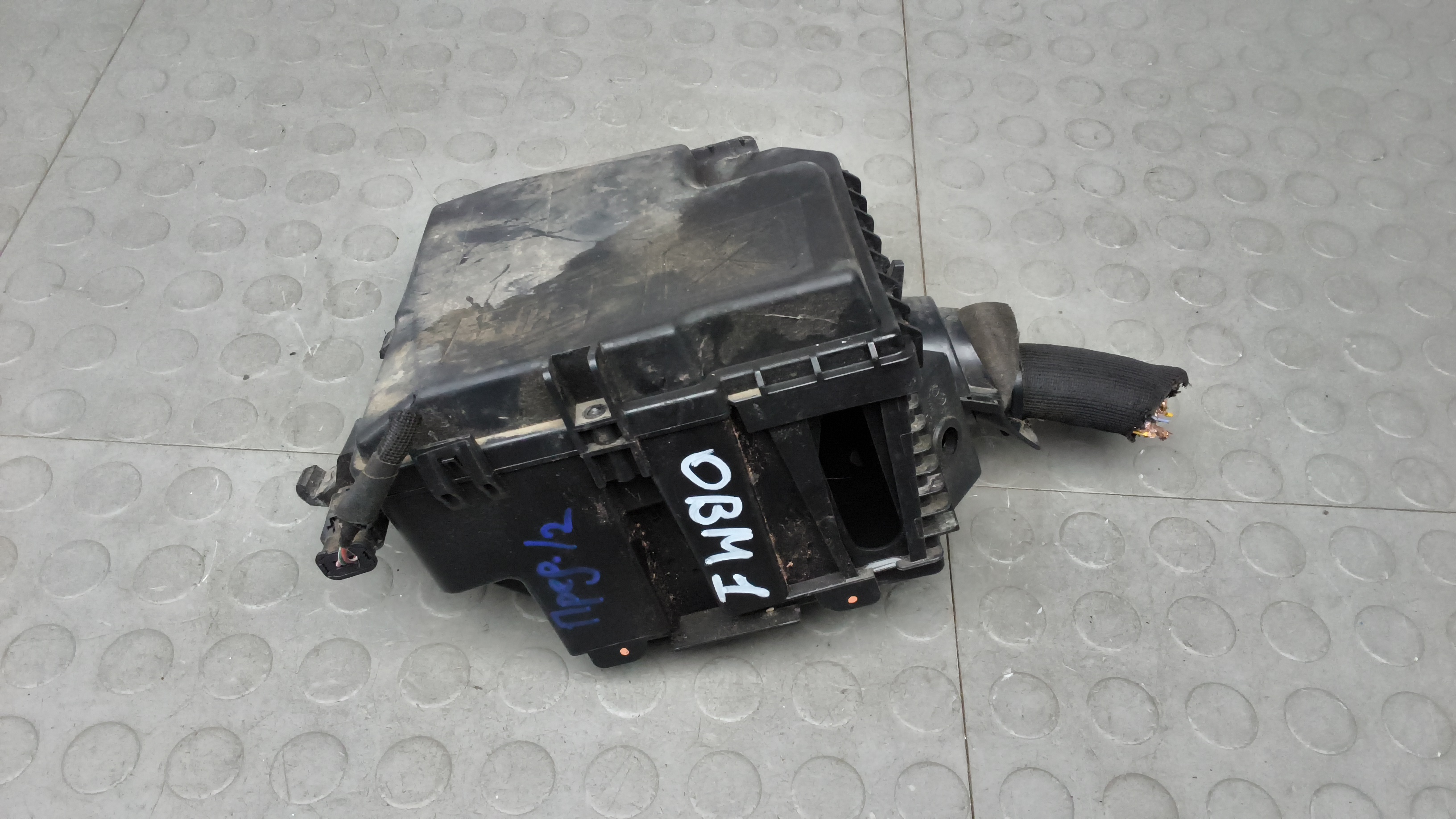 Блок предохранителей Peugeot 308 3