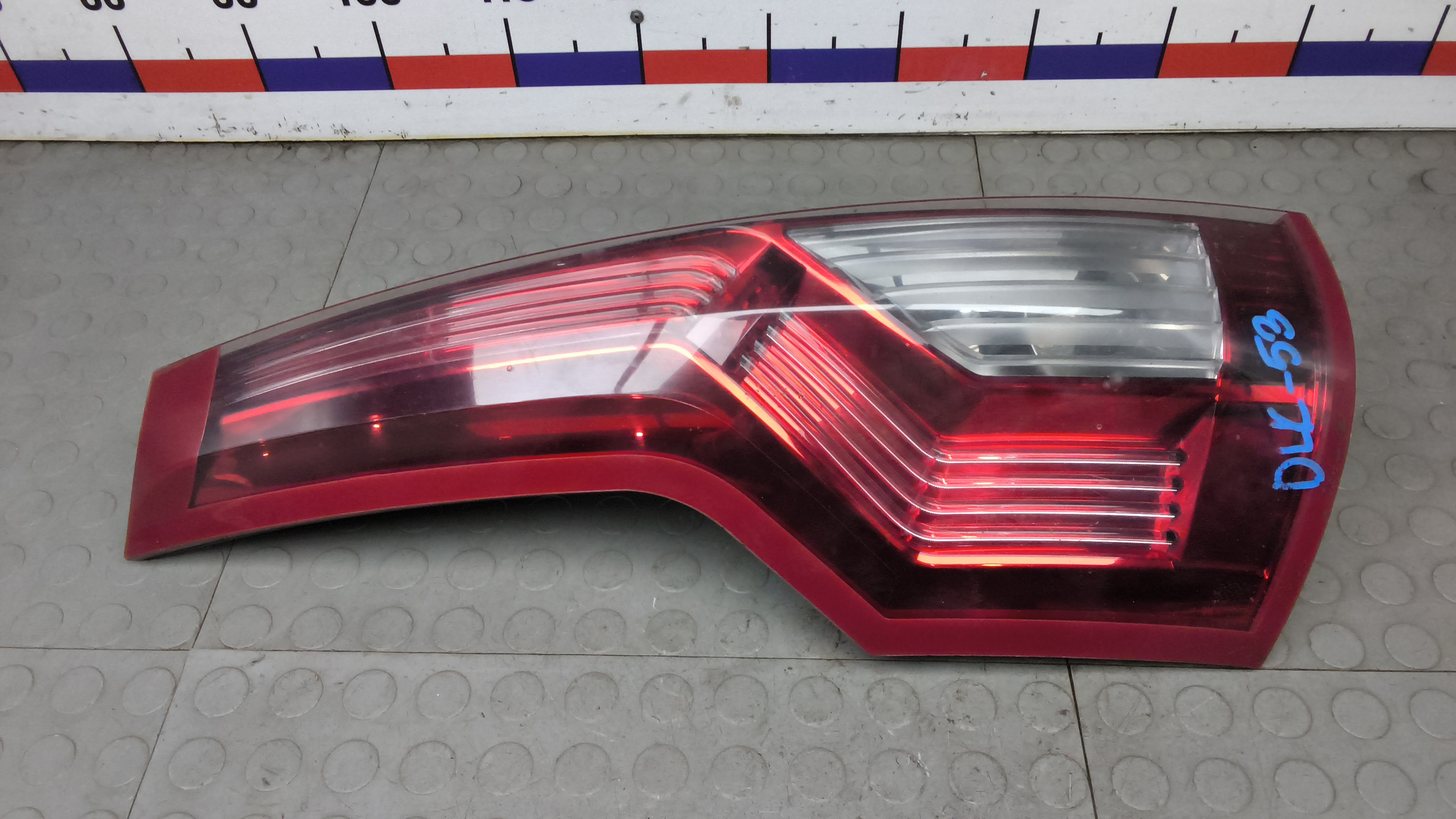 Фонарь задний левый Citroen C4 Grand Picasso 1