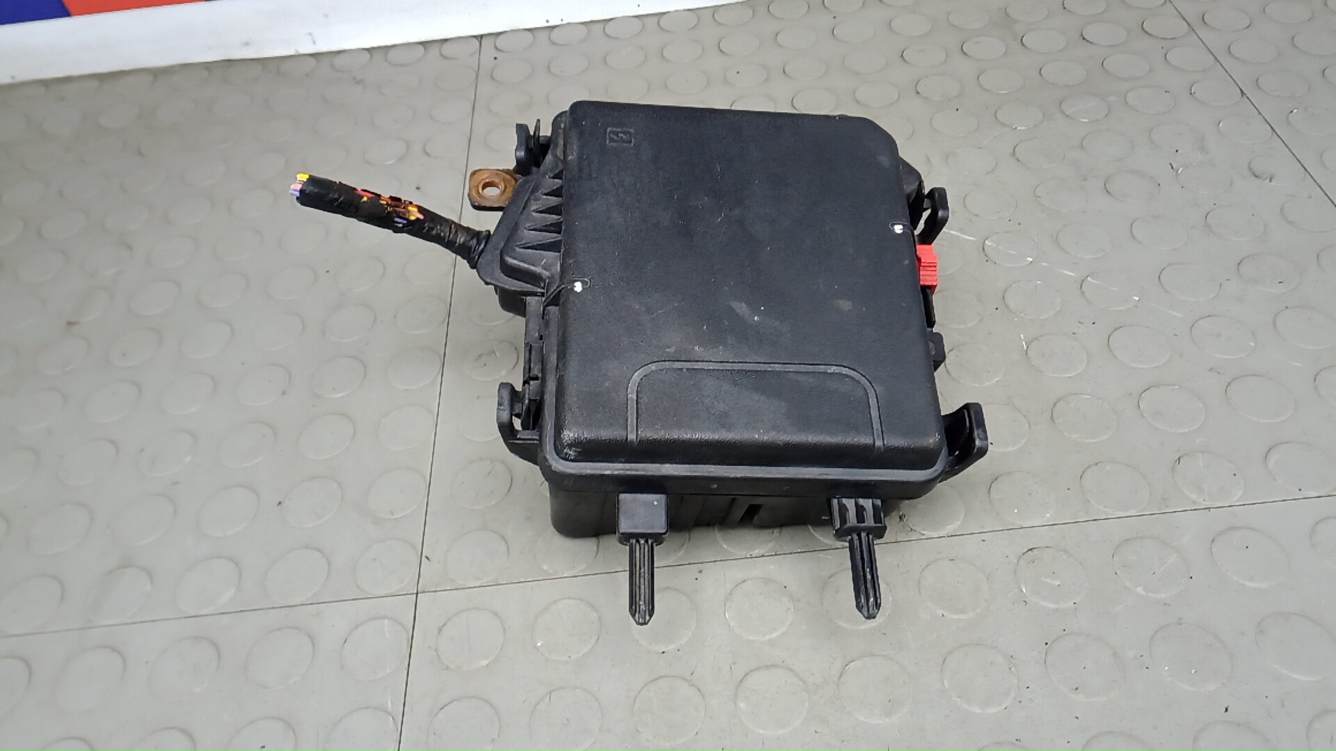 Блок предохранителей Renault Scenic 3