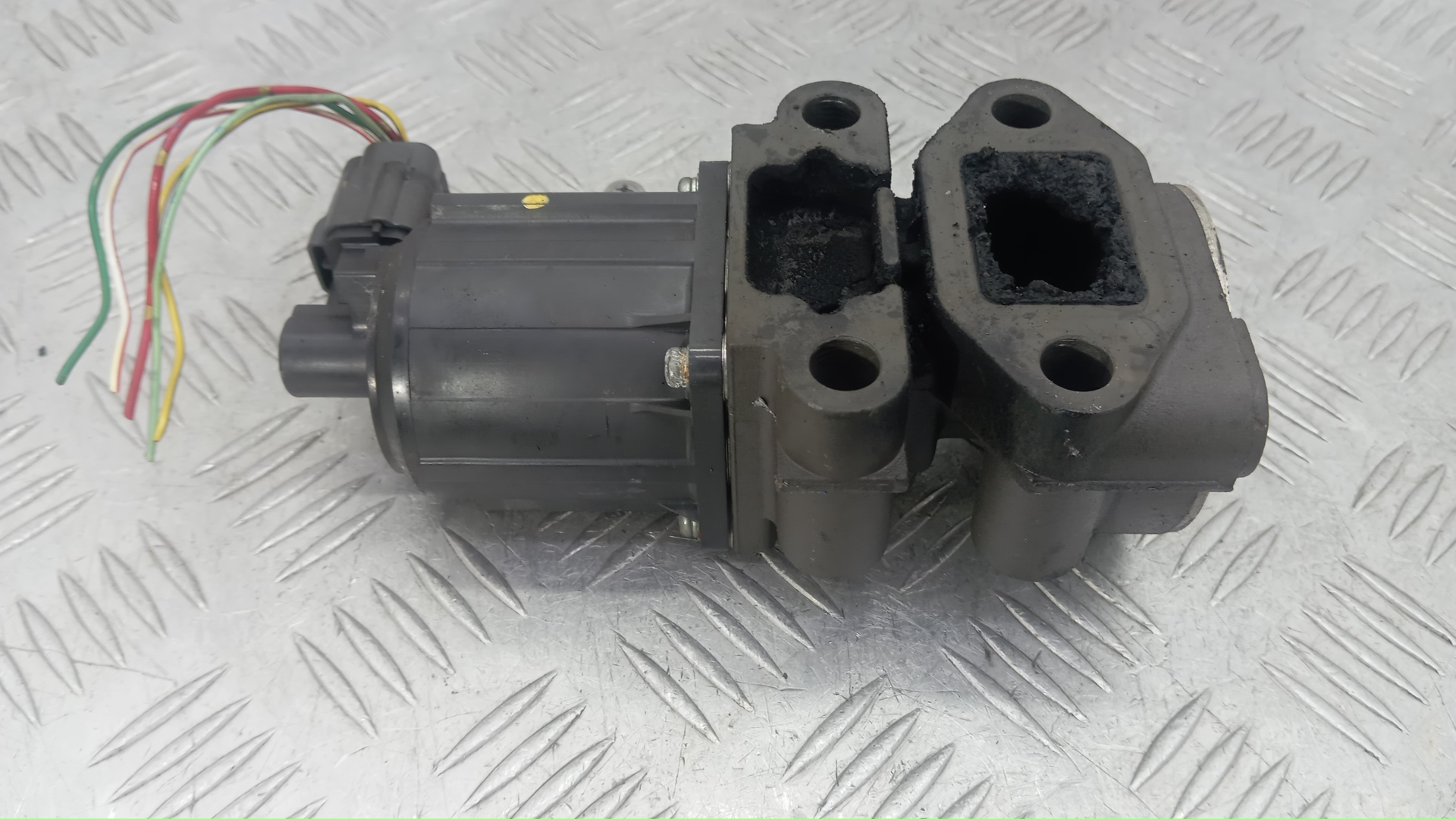 Клапан EGR дизельный Mitsubishi Pajero