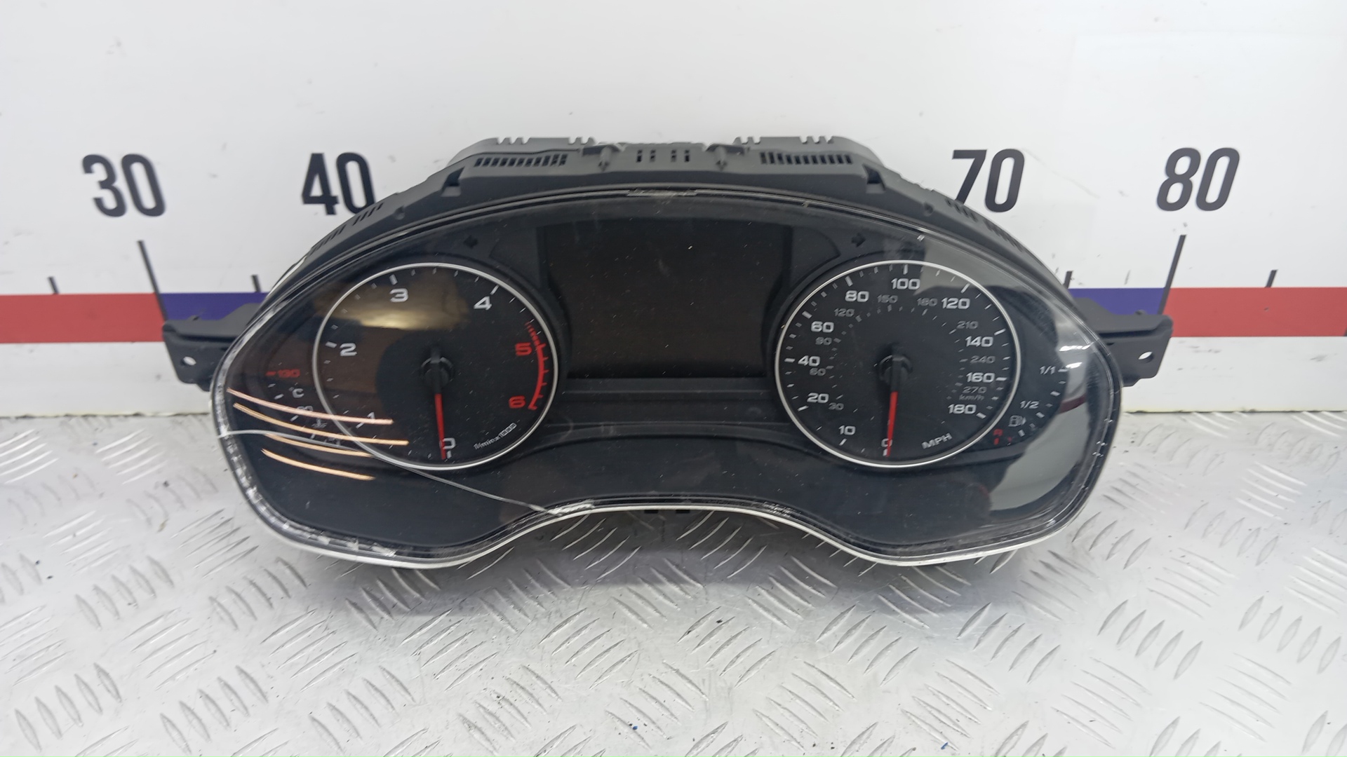 Щиток приборов Audi A6 C7