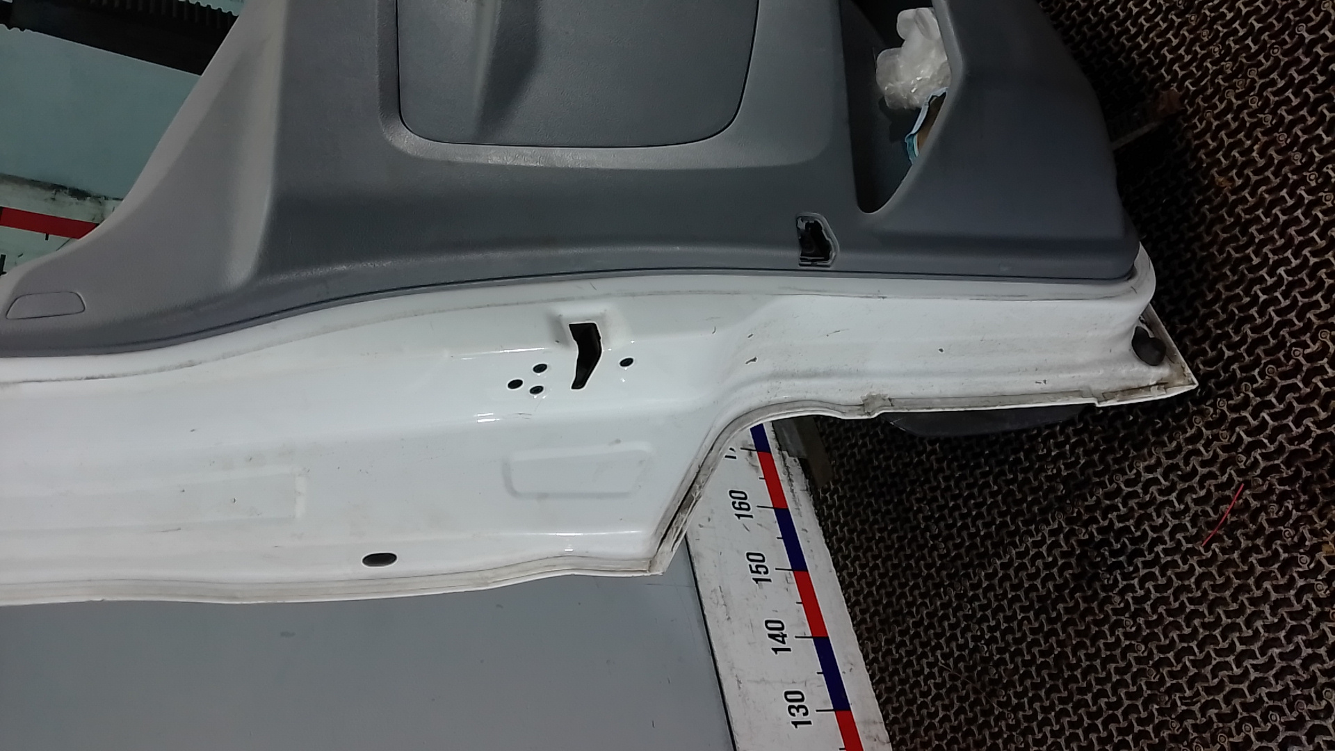 Дверь передняя левая Ford Transit 8
