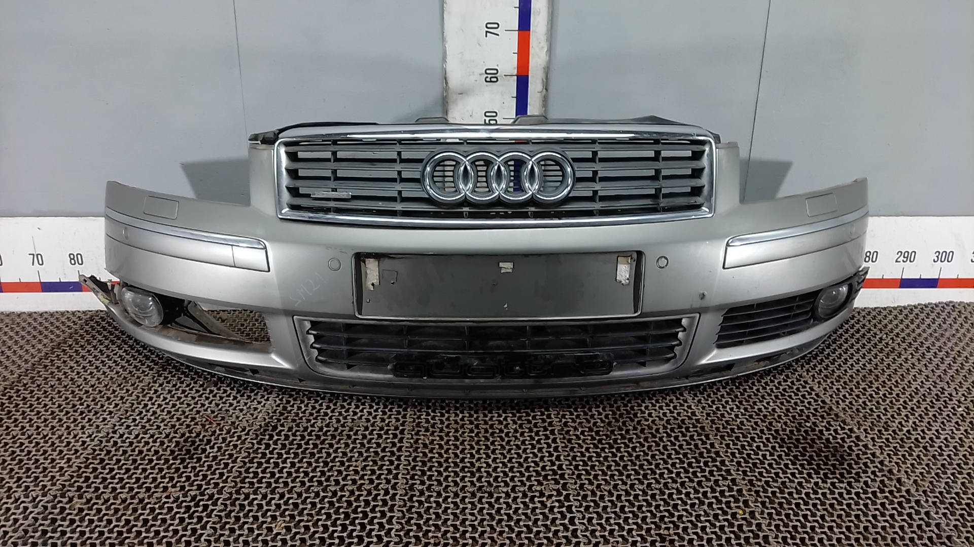 Бампер передний Audi A8 D3