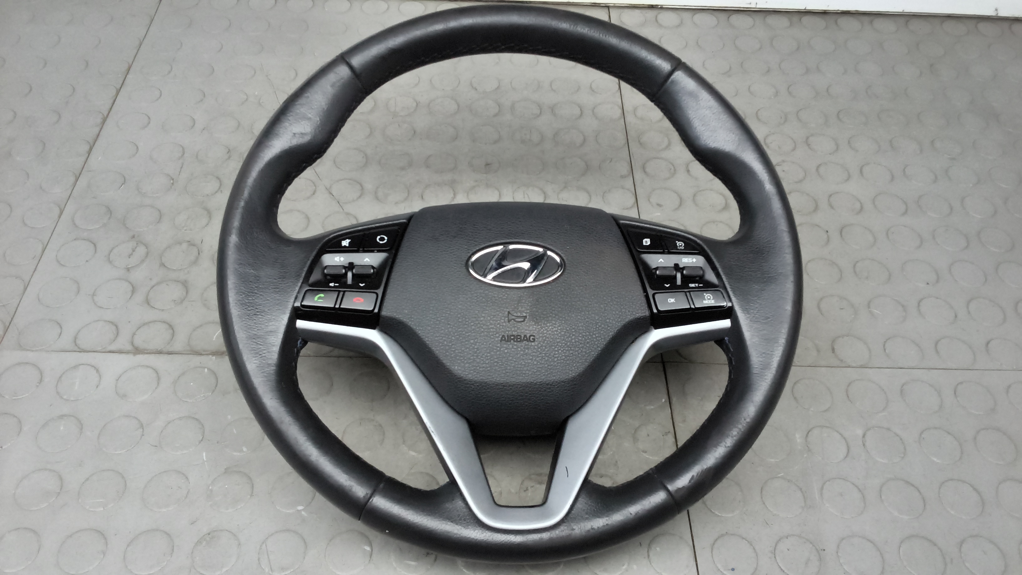 Руль Hyundai Tucson TL