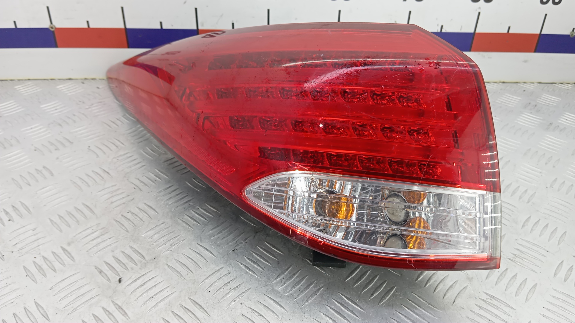 Фонарь задний левый Hyundai i40