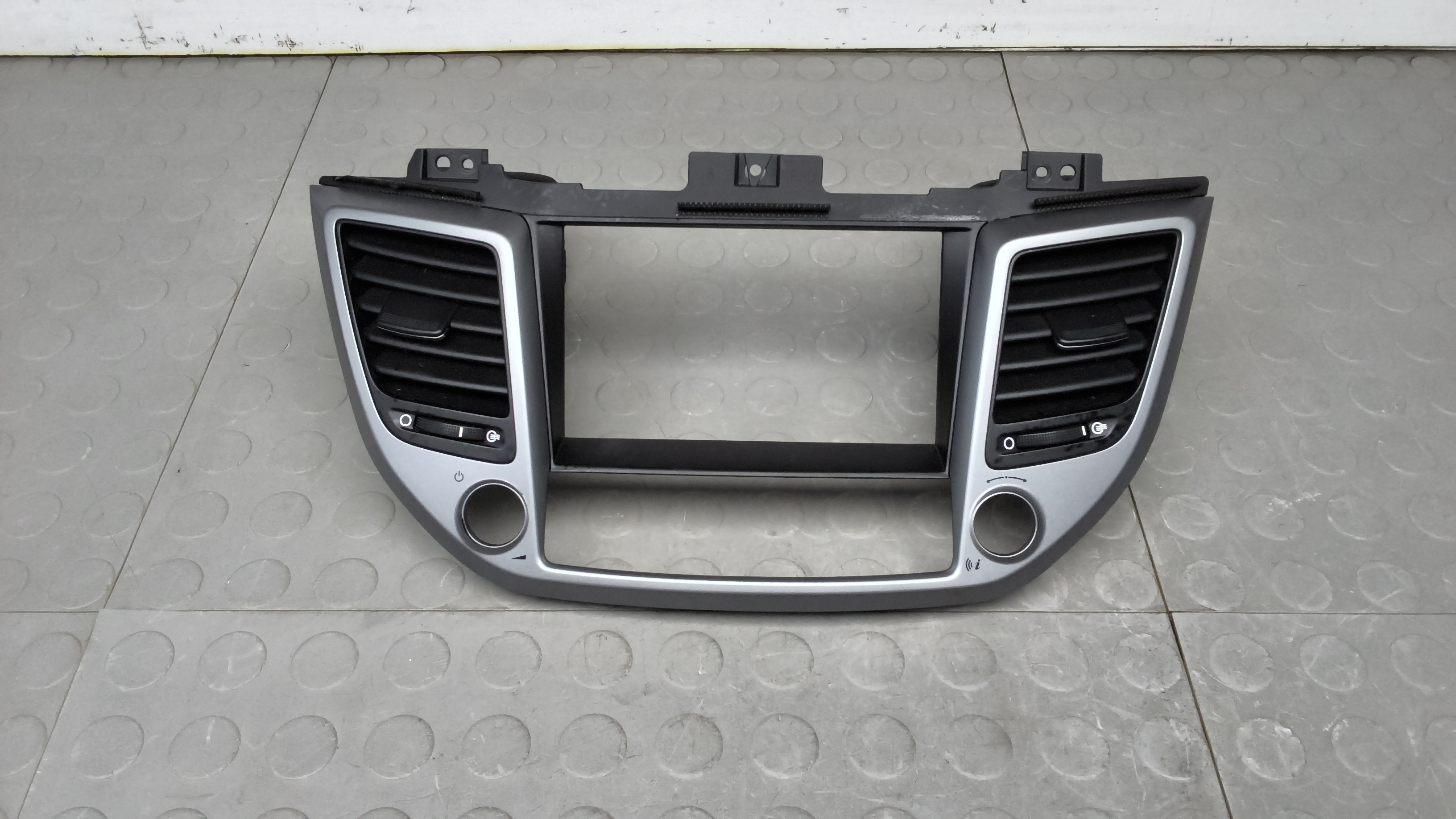 Дефлектор Hyundai Tucson TL