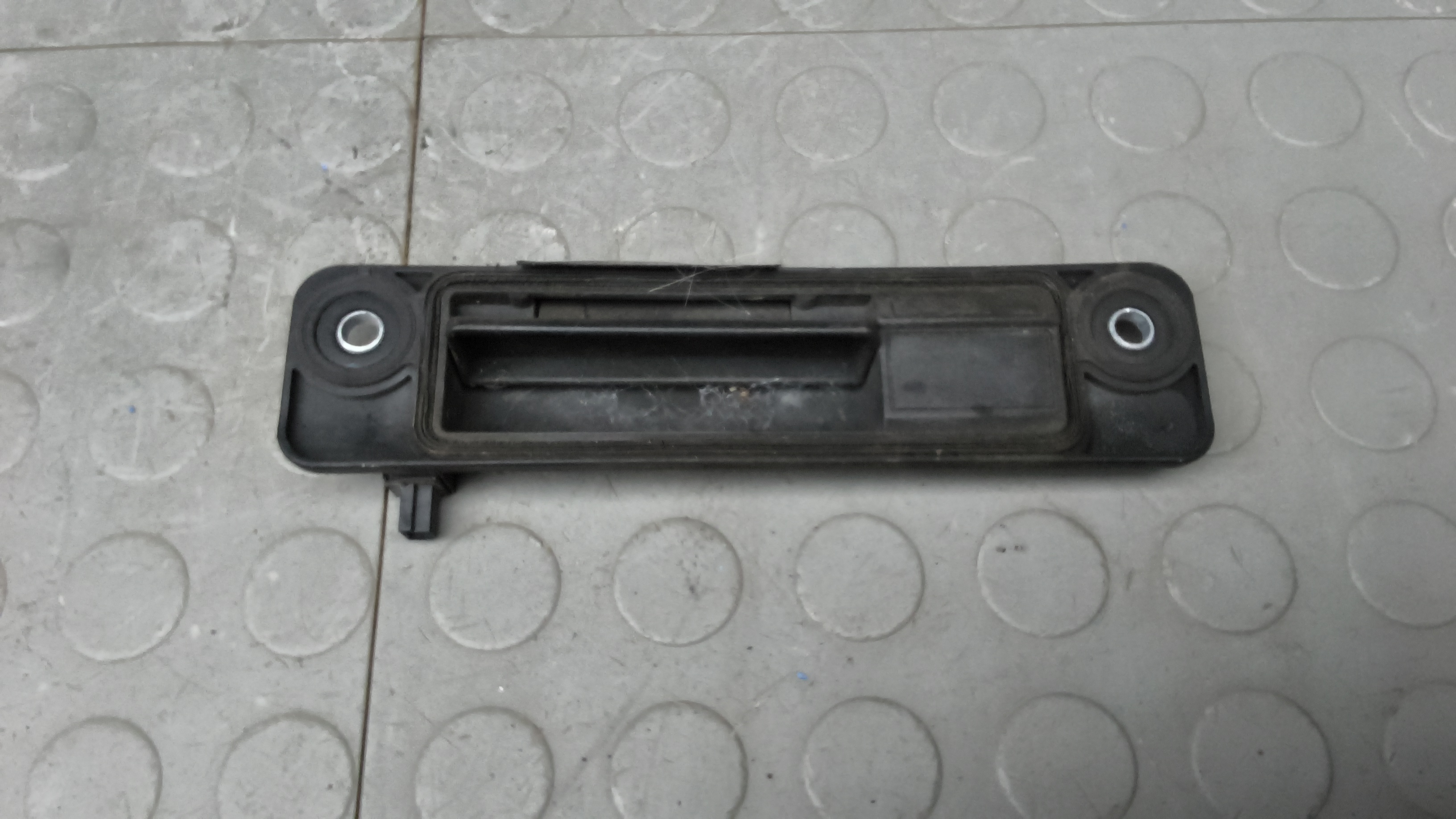Кнопка замка 3-5-й двери Mercedes-Benz M-Class W164