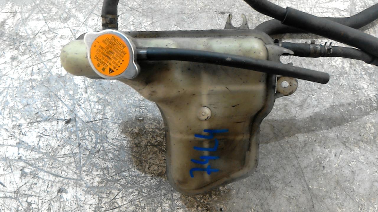Бачок расширительный Peugeot 4007